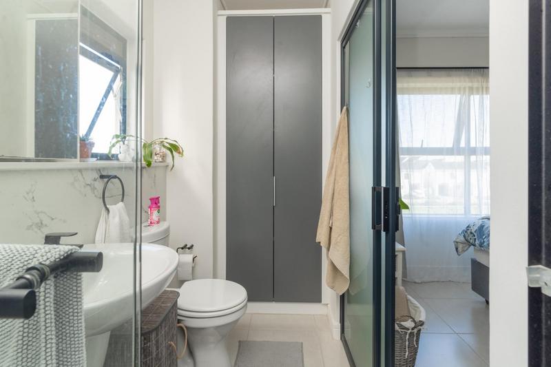 2 Bedroom Property for Sale in The Huntsman Western Cape